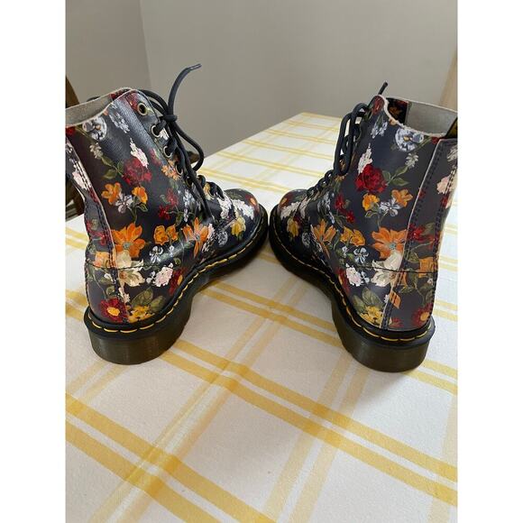 BRAND NEW DOC MARTENS 1460 PASCAL DARCY FLORAL - Picture 6 of 10